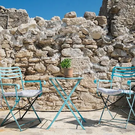 Karavos View - An Artists' Hideaway Paradise Kalyves