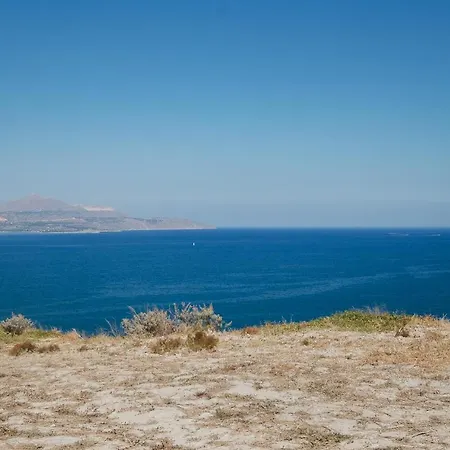Karavos View - An Artists' Hideaway Paradise