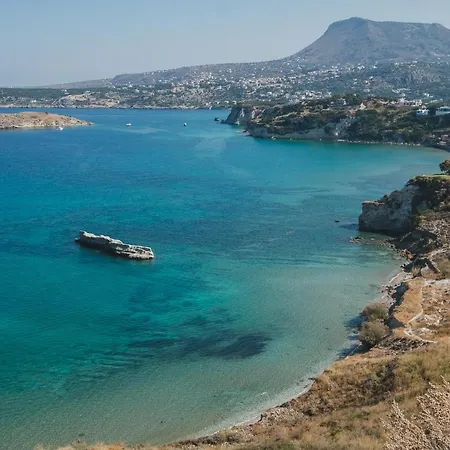 Karavos View - An Artists' Hideaway Paradise Holiday home *