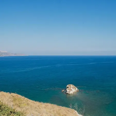 Holiday home Karavos View - An Artists' Hideaway Paradise